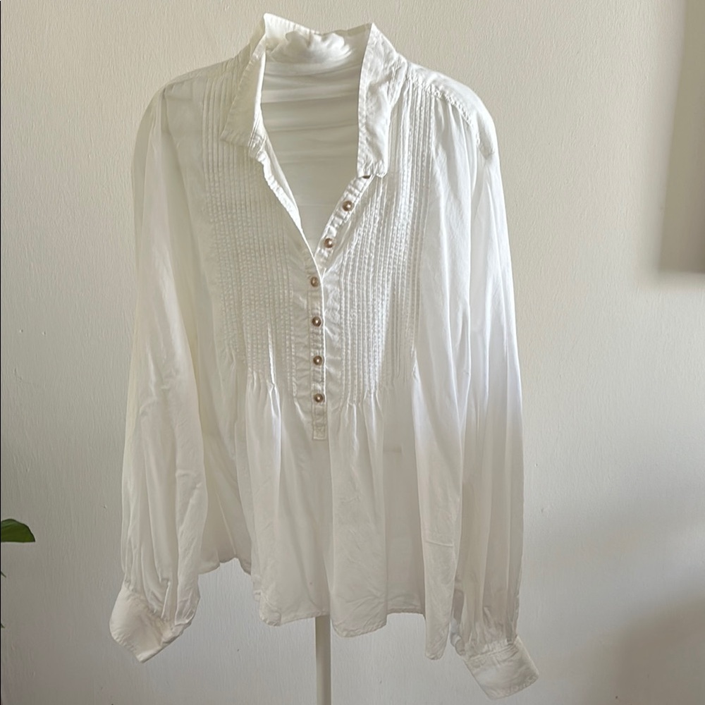 Elegant White Button-Up Blouse